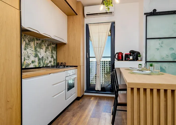 Botanic Nest Panoramic * Bucarest