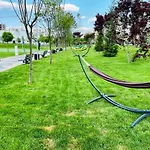 Botanic Nest Panoramic *