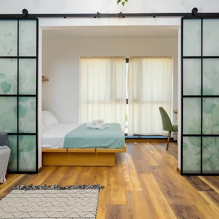 Botanic Nest Panoramic *