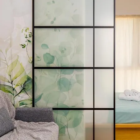 Botanic Nest Panoramic * Bükreş