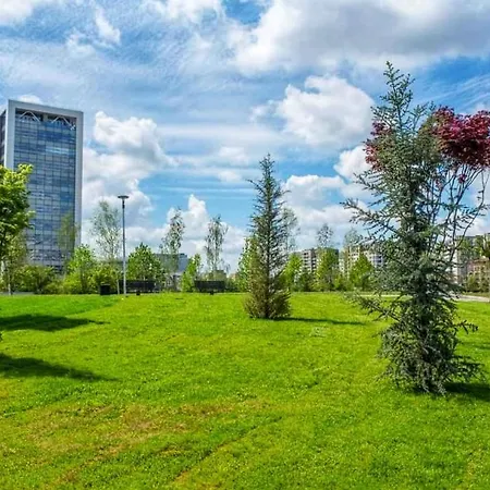 Botanic Nest Panoramic Apartment