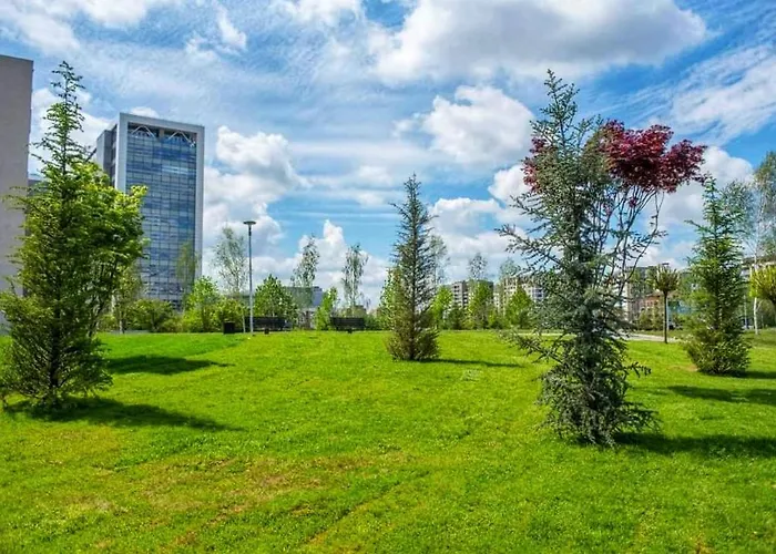 Botanic Nest Panoramic Apartment